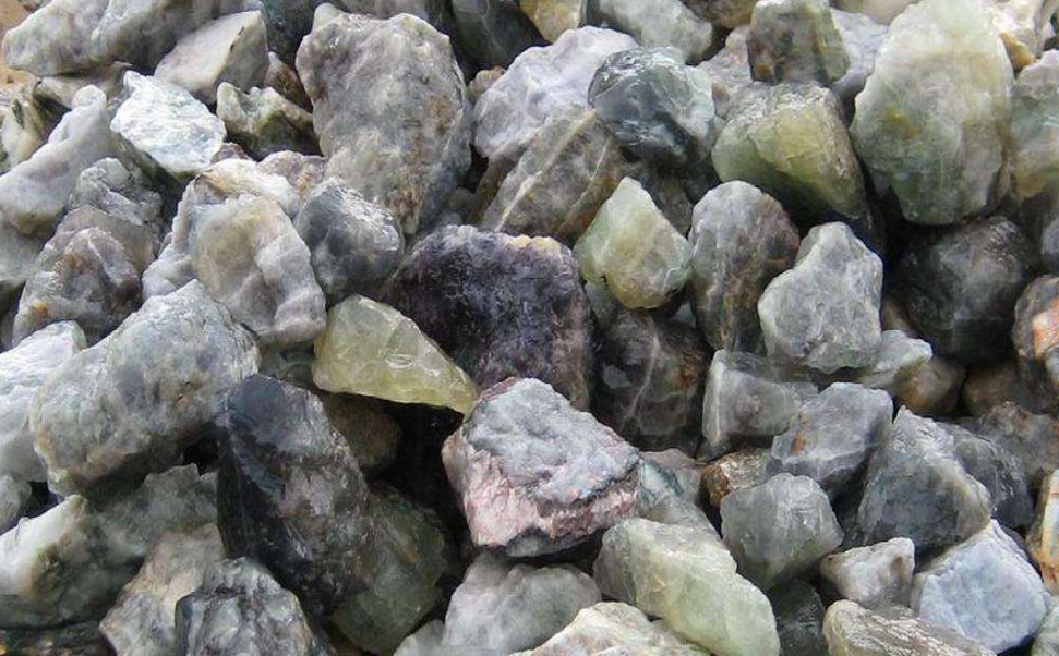 生產(chǎn)燒結(jié)焊劑需要的螢石 生產(chǎn)燒結(jié)焊劑需要的螢石