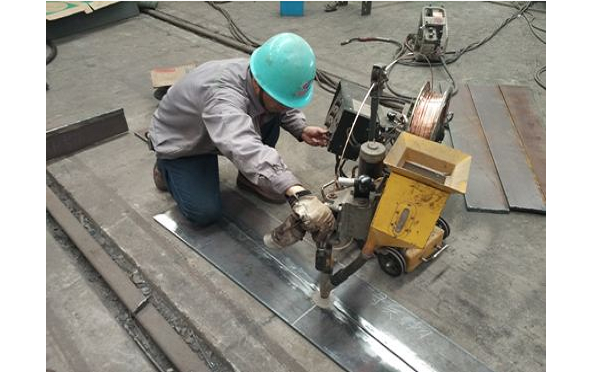 埋弧焊的基本操作過程 埋弧焊的基本操作過程