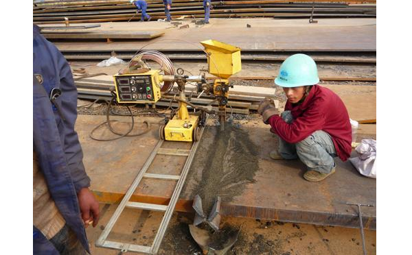 埋弧焊的基本操作過程 埋弧焊的基本操作過程